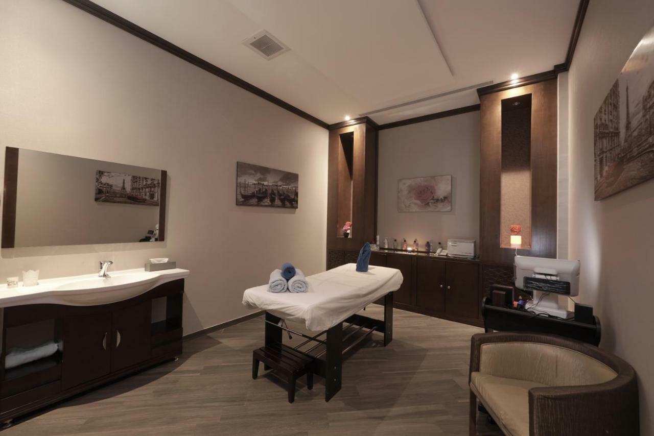 Hotel Swiss In Park Tabuk Zewnętrze zdjęcie